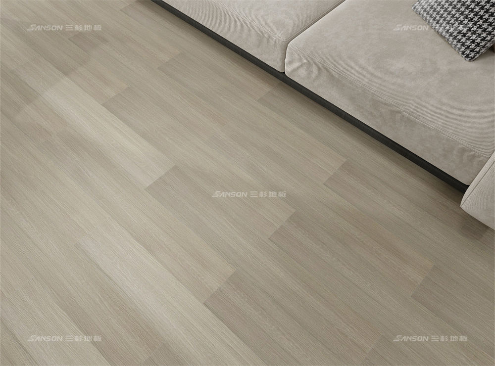 全屋通铺选木地板or瓷砖