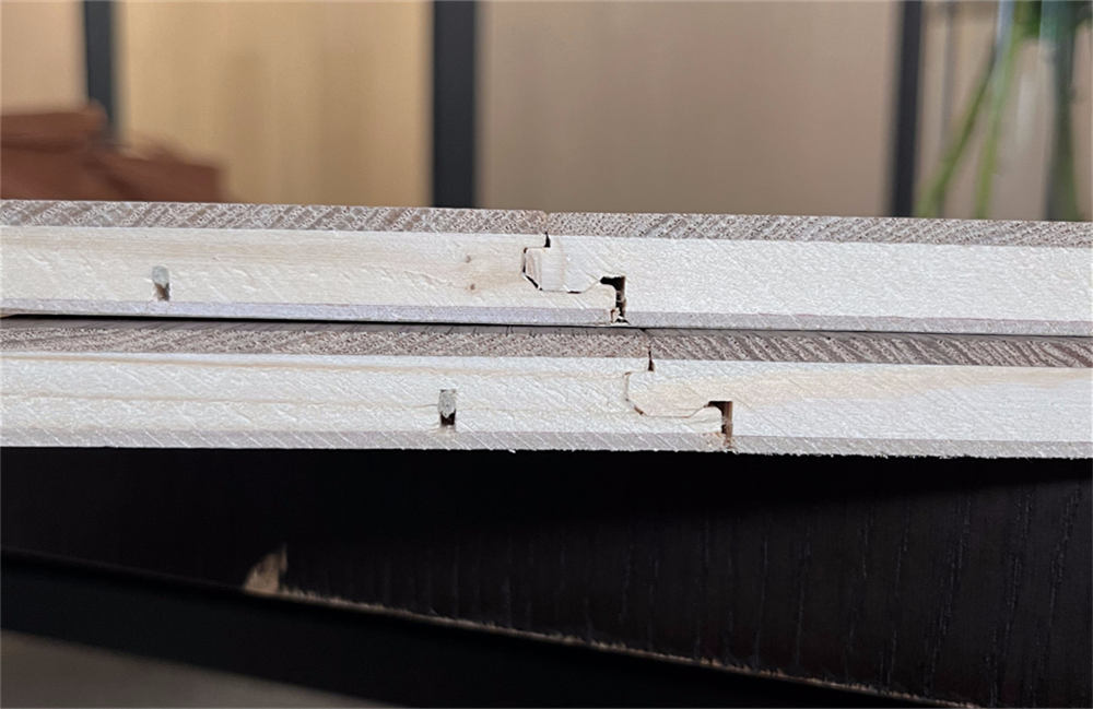 纯三层地板是什么?纯三层地板优缺点有哪些?